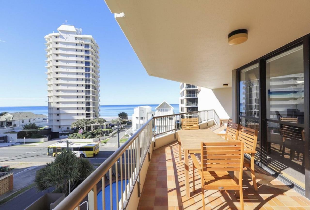 Bougainvillea Gold Coast Holiday Apartments Dış mekan fotoğraf