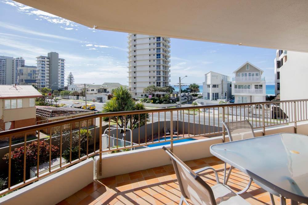 Bougainvillea Gold Coast Holiday Apartments Dış mekan fotoğraf